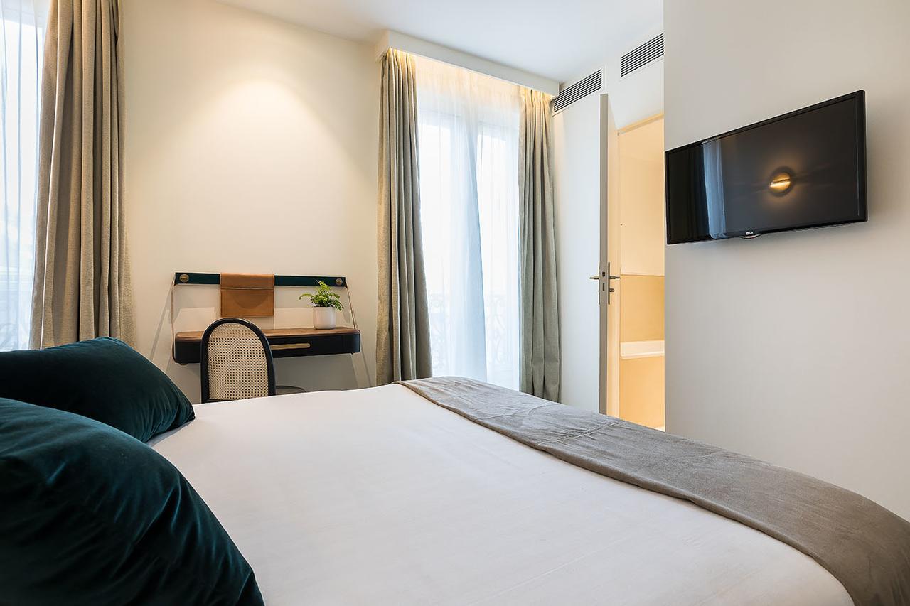 เลอ ฟริดล็อง Hotel ปารีส ภายนอก รูปภาพ