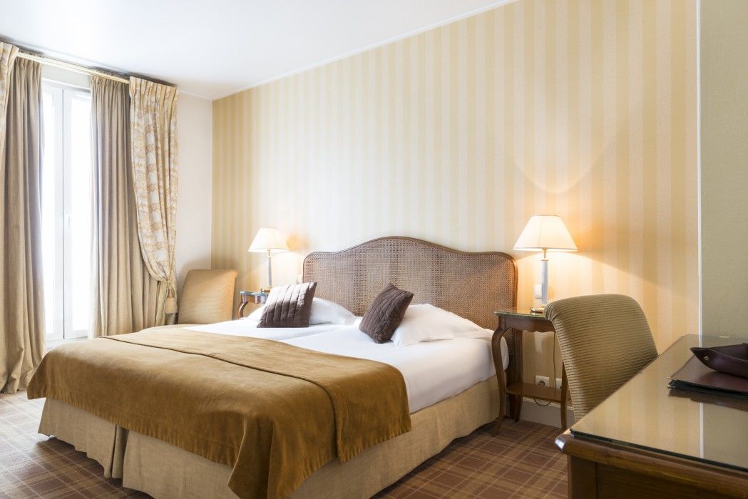 เลอ ฟริดล็อง Hotel ปารีส ภายนอก รูปภาพ